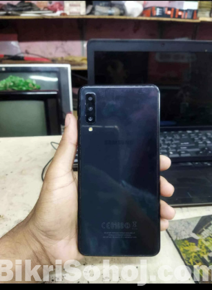 Samsung A7 (2018)